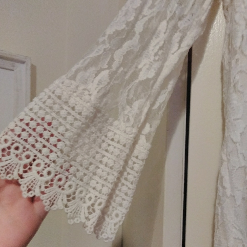 Lace blouse - Picture 3 of 5